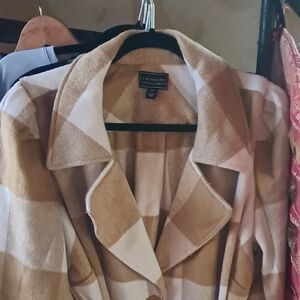 Gillia Beige Checkered Blazer